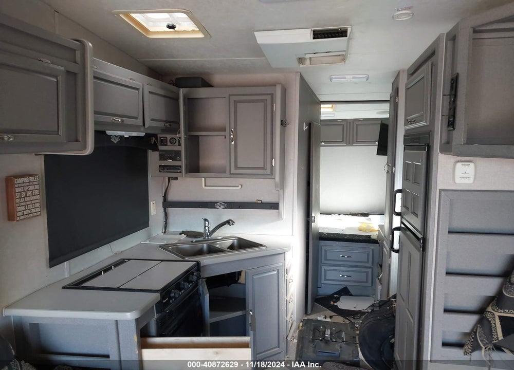 2007 TRAILER SF2500 VIN: 5HRFF25217C021092