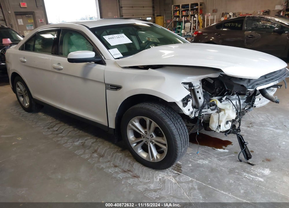 2014 FORD TAURUS SEL VIN: 1FAHP2E89EG134180