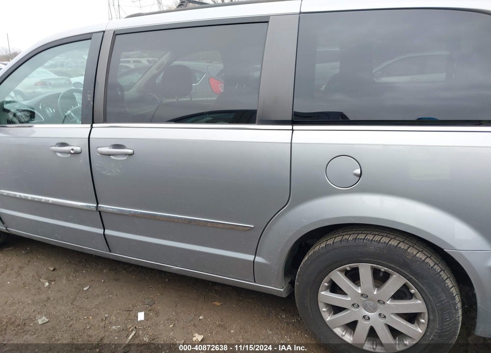 2015 CHRYSLER TOWN & COUNTRY TOURING VIN: 2C4RC1BG8FR544355