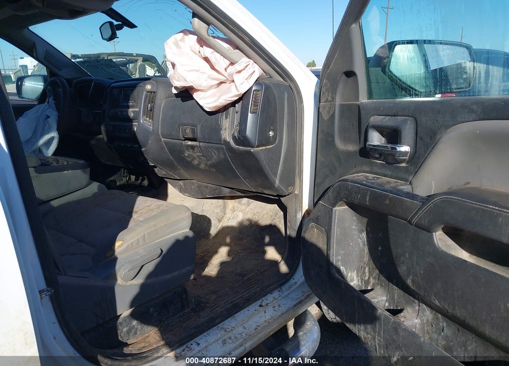 2015 GMC SIERRA 2500HD VIN: 1GT22XEG4FZ543759