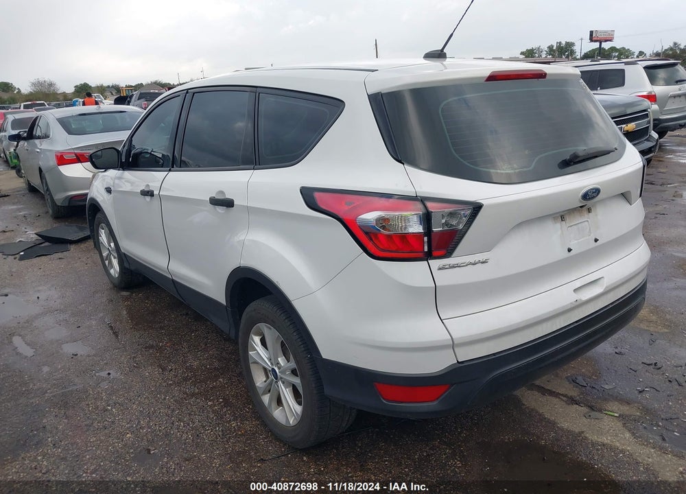 2017 FORD ESCAPE S VIN: 1FMCU0F76HUD74179
