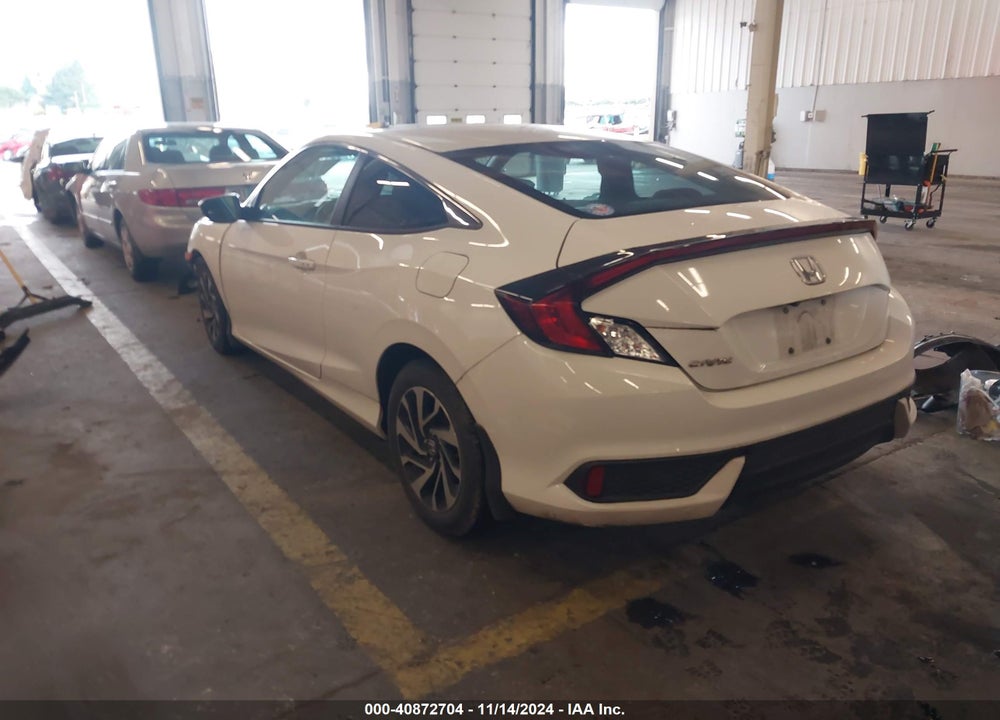2018 HONDA CIVIC LX-P VIN: 2HGFC4B05JH306468