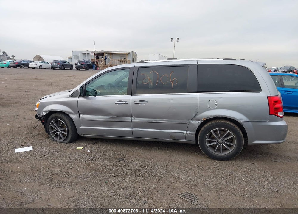 2017 DODGE GRAND CARAVAN SXT VIN: 2C4RDGCG6HR860760