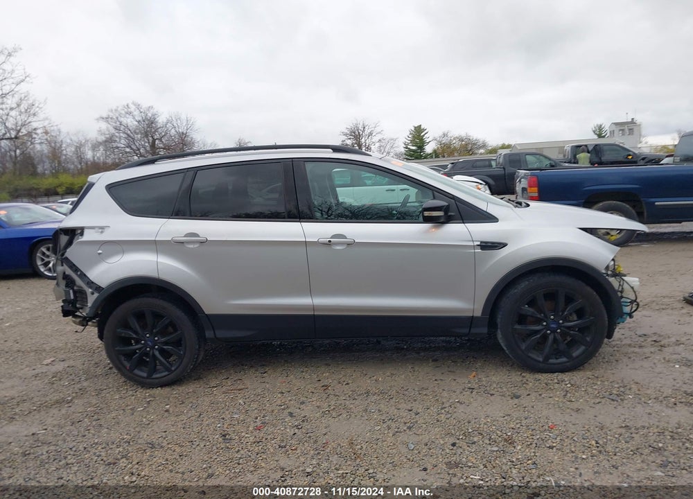 2017 FORD ESCAPE TITANIUM VIN: 1FMCU0JD2HUD08399