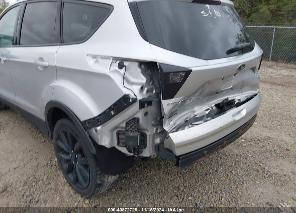 2017 FORD ESCAPE TITANIUM VIN: 1FMCU0JD2HUD08399