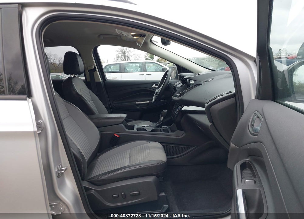 2017 FORD ESCAPE TITANIUM VIN: 1FMCU0JD2HUD08399