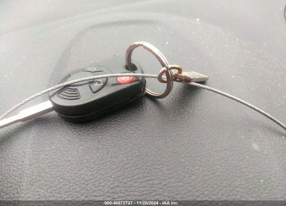 2015 FORD ESCAPE SE VIN: 1FMCU9G92FUA11394