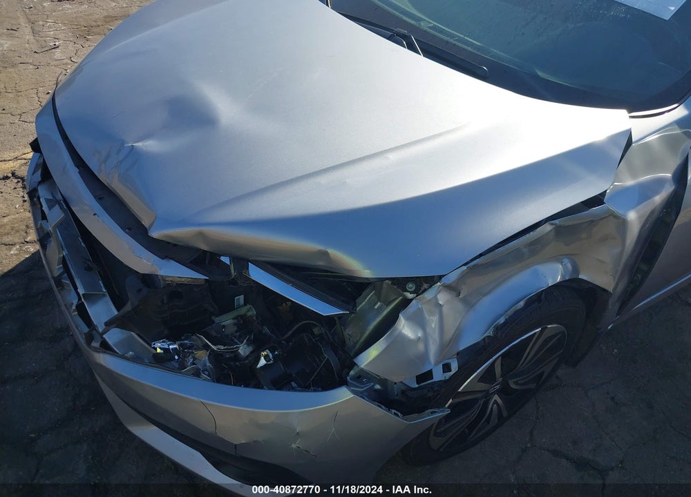 2018 HONDA CIVIC EX-T VIN: JHMFC1F32JX039916