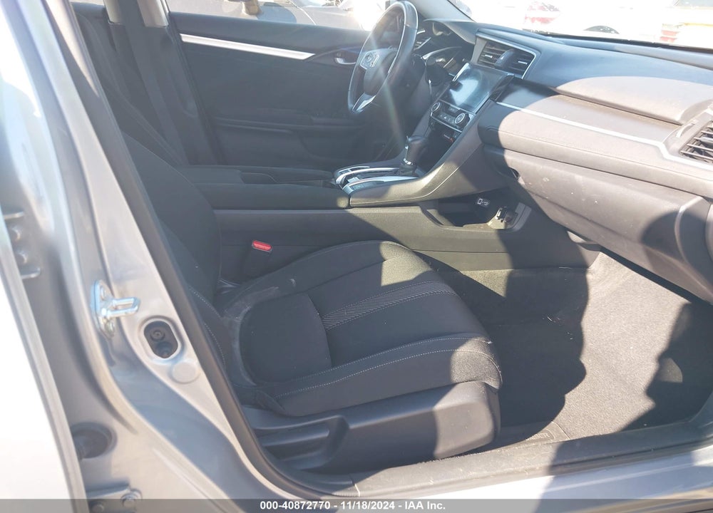 2018 HONDA CIVIC EX-T VIN: JHMFC1F32JX039916