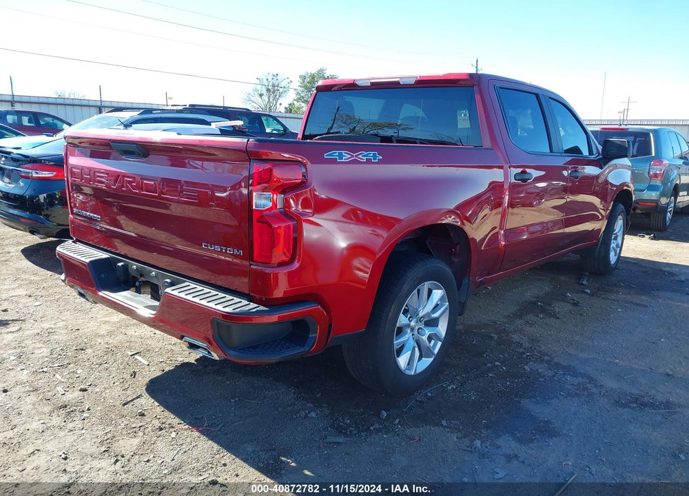 2020 CHEVROLET SILVERADO 1500 4WD SHORT BED CUSTOM VIN: 1GCUYBEFXLZ305217