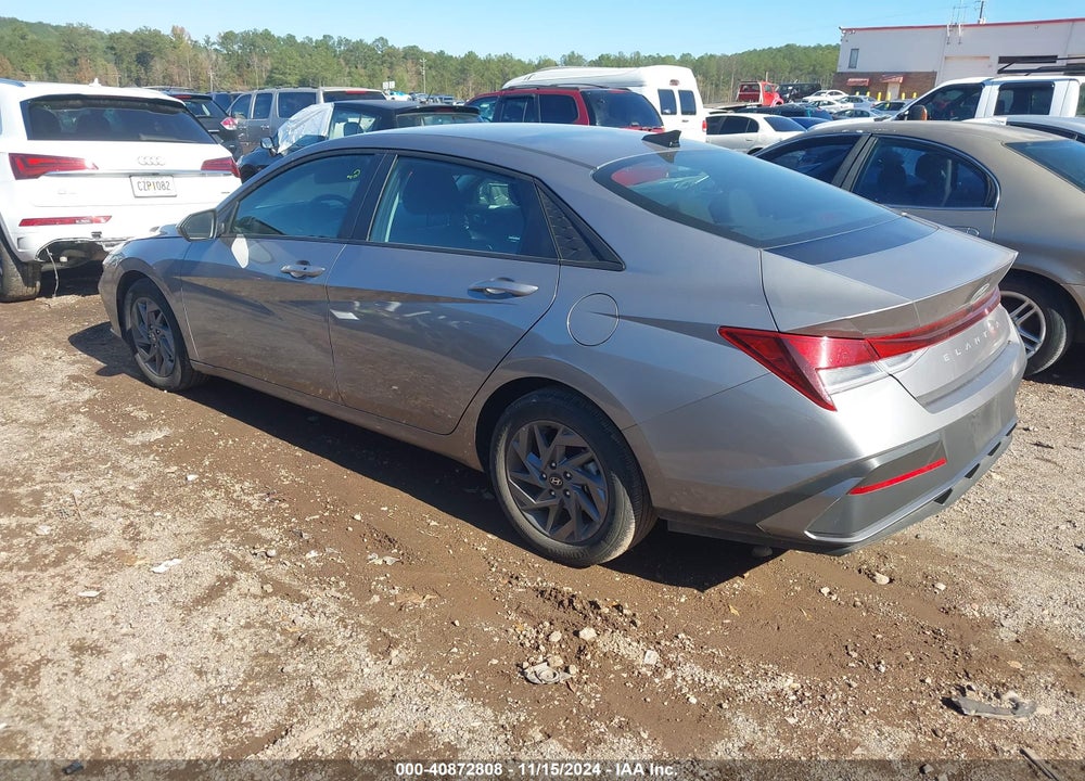2024 HYUNDAI ELANTRA SEL VIN: KMHLM4DG8RU747802