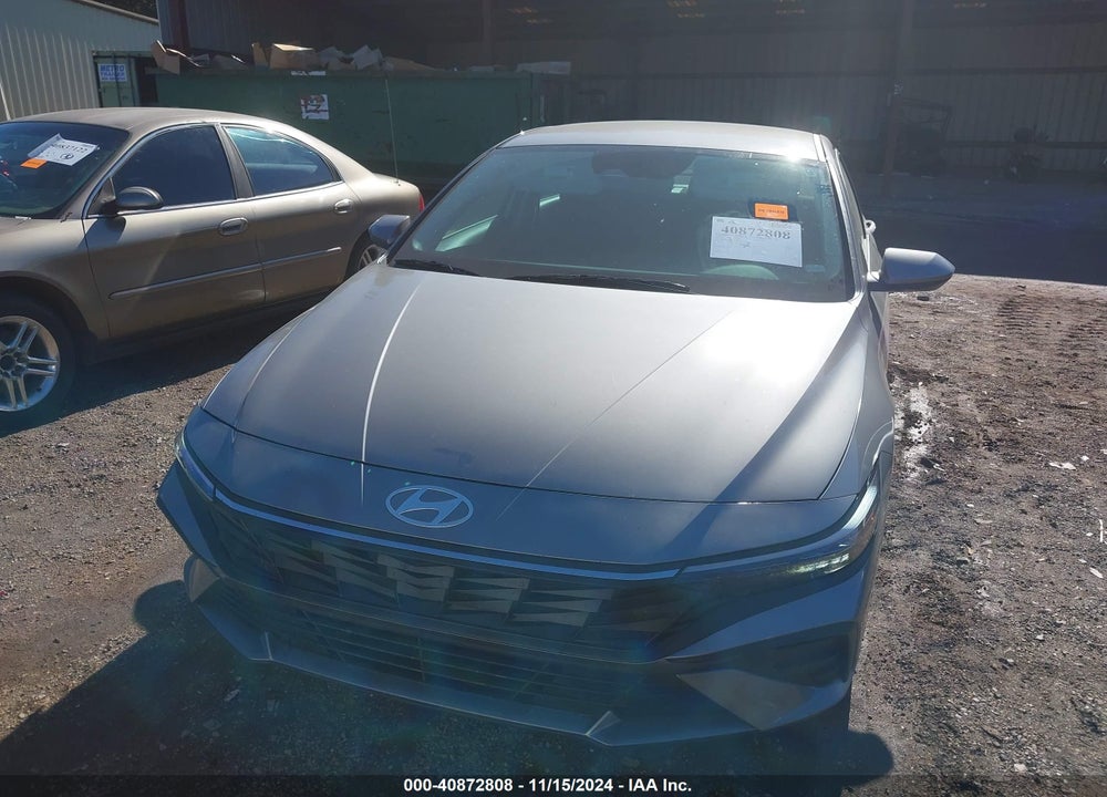 2024 HYUNDAI ELANTRA SEL VIN: KMHLM4DG8RU747802