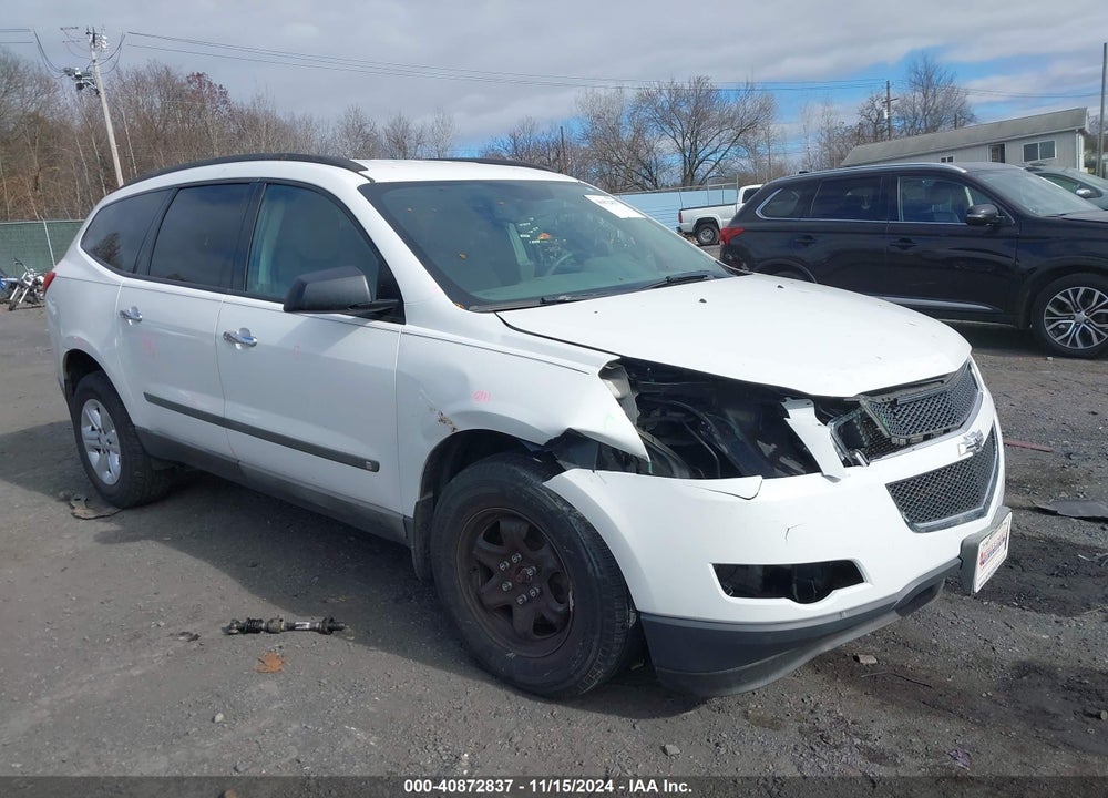 2010 CHEVROLET TRAVERSE LS VIN: 1GNLREED9AS127046