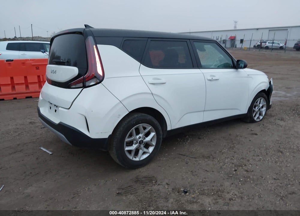 2023 KIA SOUL VIN: KNDJ23AU4P7213505