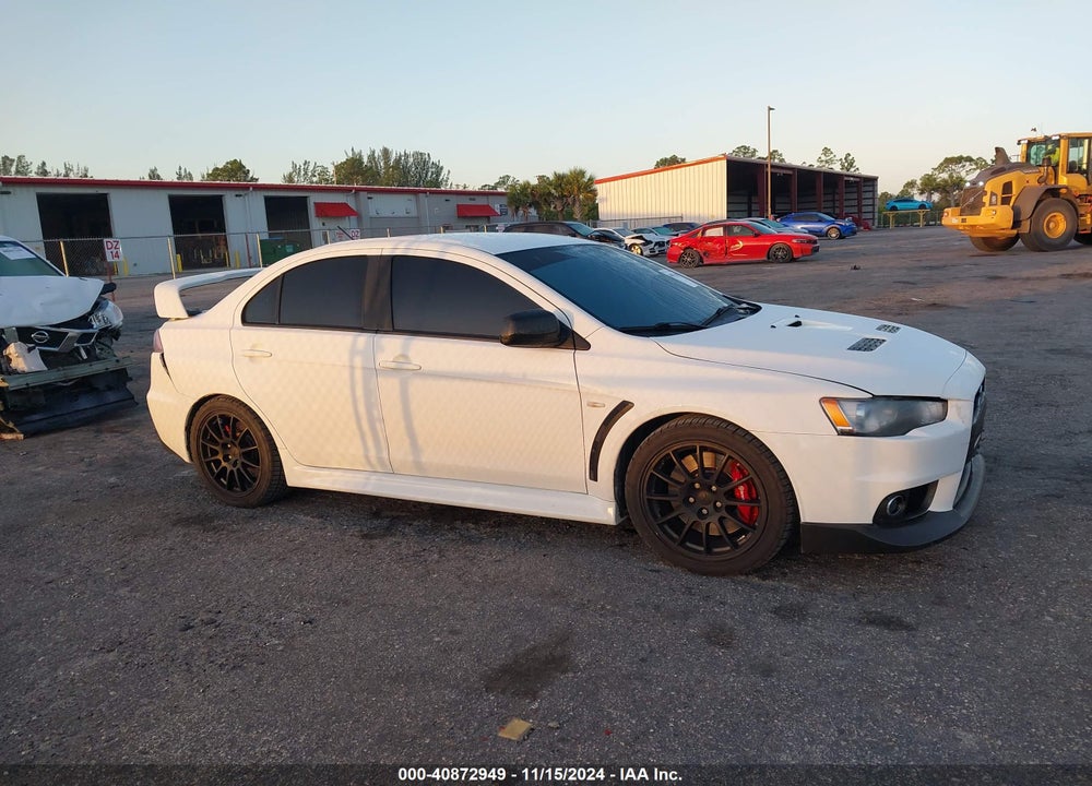 2014 MITSUBISHI LANCER EVOLUTION GSR VIN: JA32W8FV9EU017628