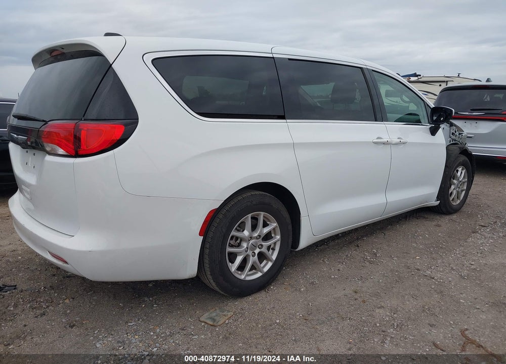 2022 CHRYSLER VOYAGER LX VIN: 2C4RC1CG3NR218704