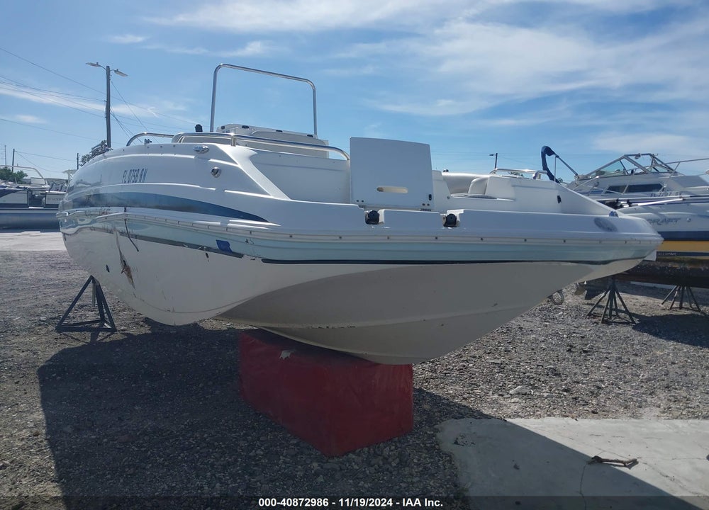 2017 HURRICANE OTHER VIN: GDY90226G617