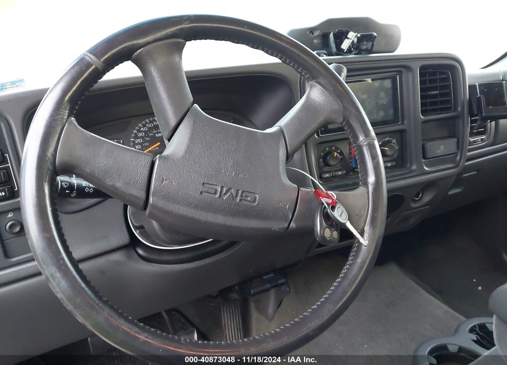 2003 GMC SIERRA 2500HD SLE VIN: 1GTHK29U33E328390