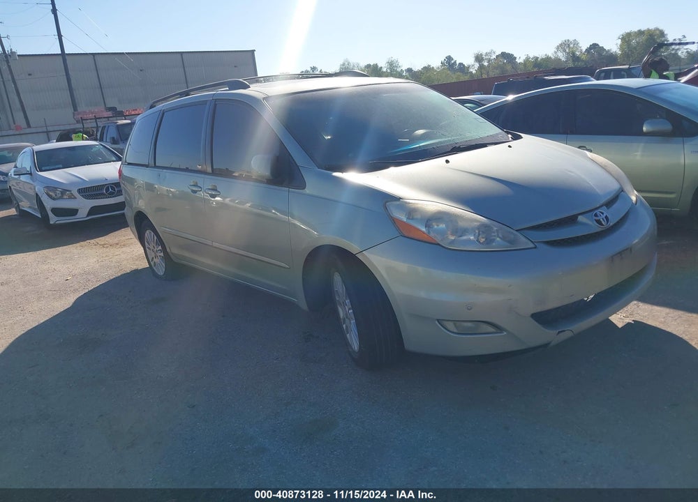 2010 TOYOTA SIENNA XLE/XLE LIMITED VIN: 5TDYK4CC7AS323471