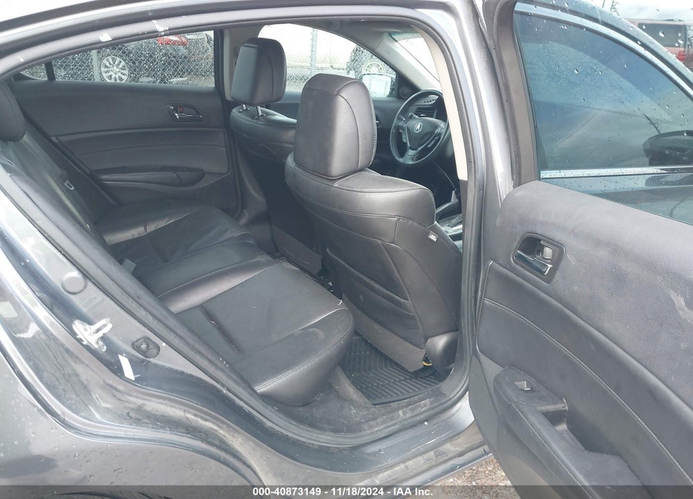 2014 ACURA ILX 2.0L VIN: 19VDE1F3XEE008785