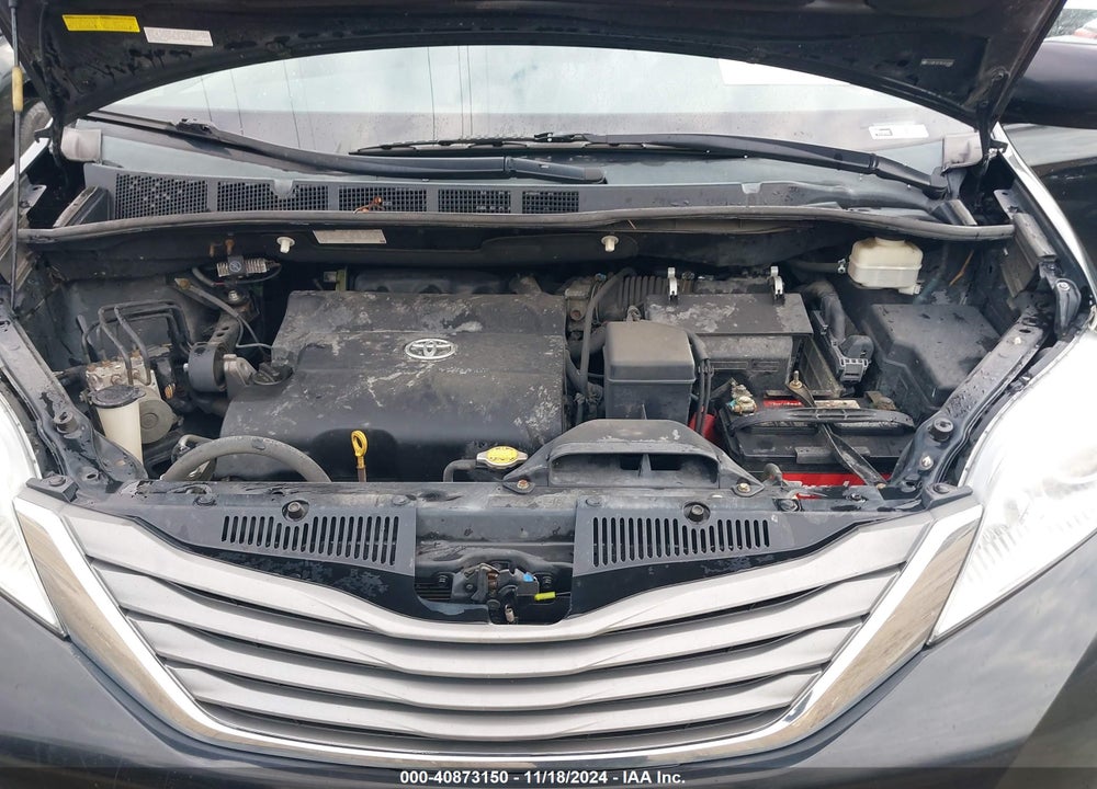 2011 TOYOTA SIENNA XLE VIN: 5TDDK3DC9BS004906