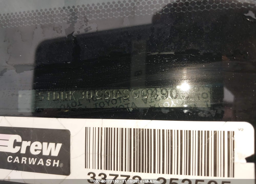 2011 TOYOTA SIENNA XLE VIN: 5TDDK3DC9BS004906