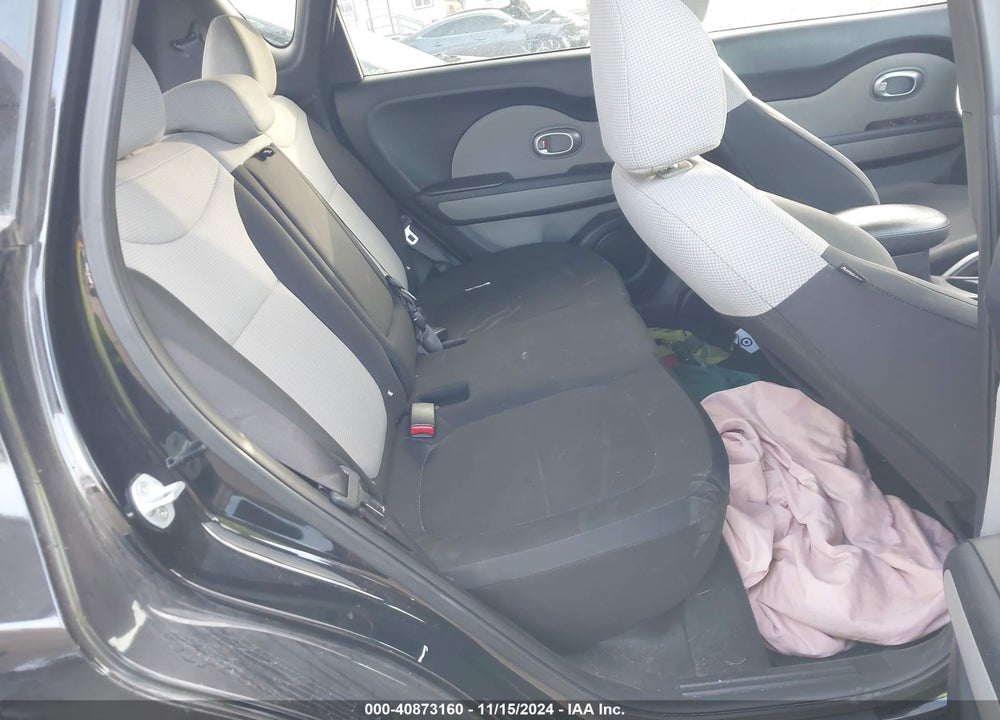 2014 KIA SOUL VIN: KNDJN2A23E7051542