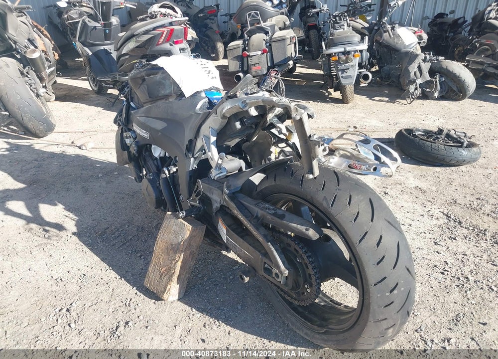 2007 HONDA CBR600 RR VIN: JH2PC40097M001414