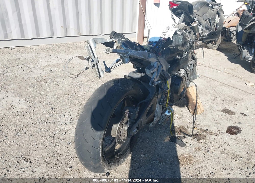 2007 HONDA CBR600 RR VIN: JH2PC40097M001414