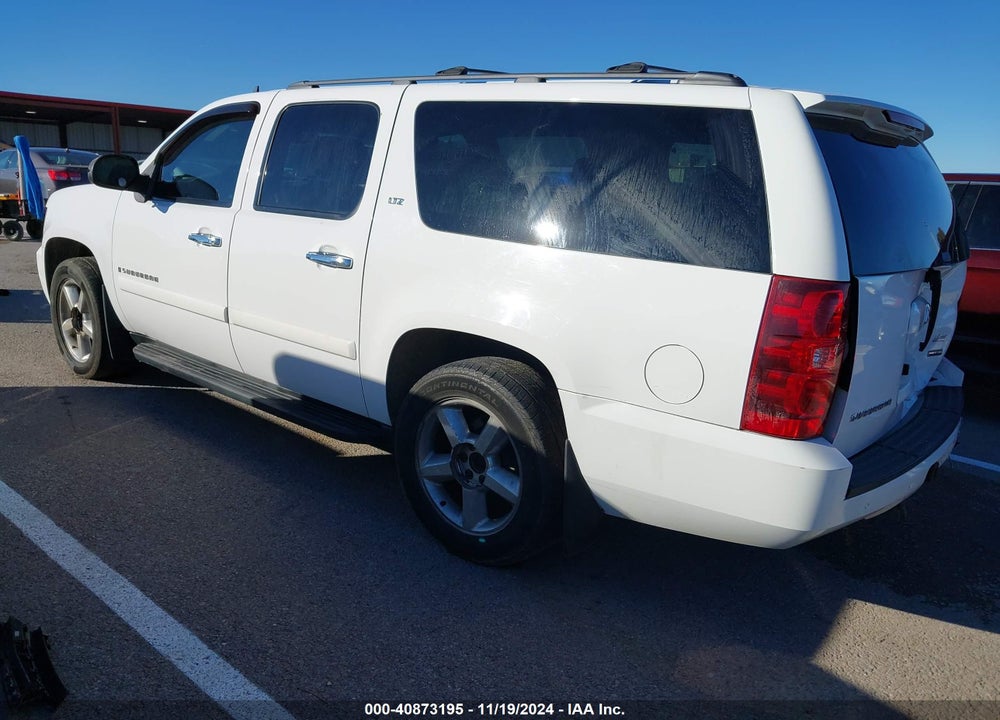 2008 CHEVROLET SUBURBAN 1500 LTZ VIN: 1GNFC16028R189361