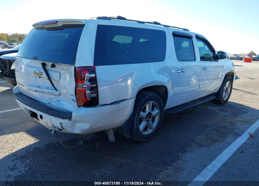2008 CHEVROLET SUBURBAN 1500 LTZ VIN: 1GNFC16028R189361