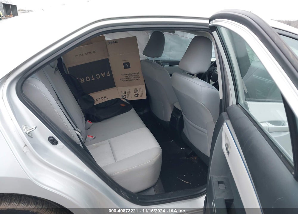 2015 TOYOTA COROLLA LE VIN: 2T1BURHE1FC239038