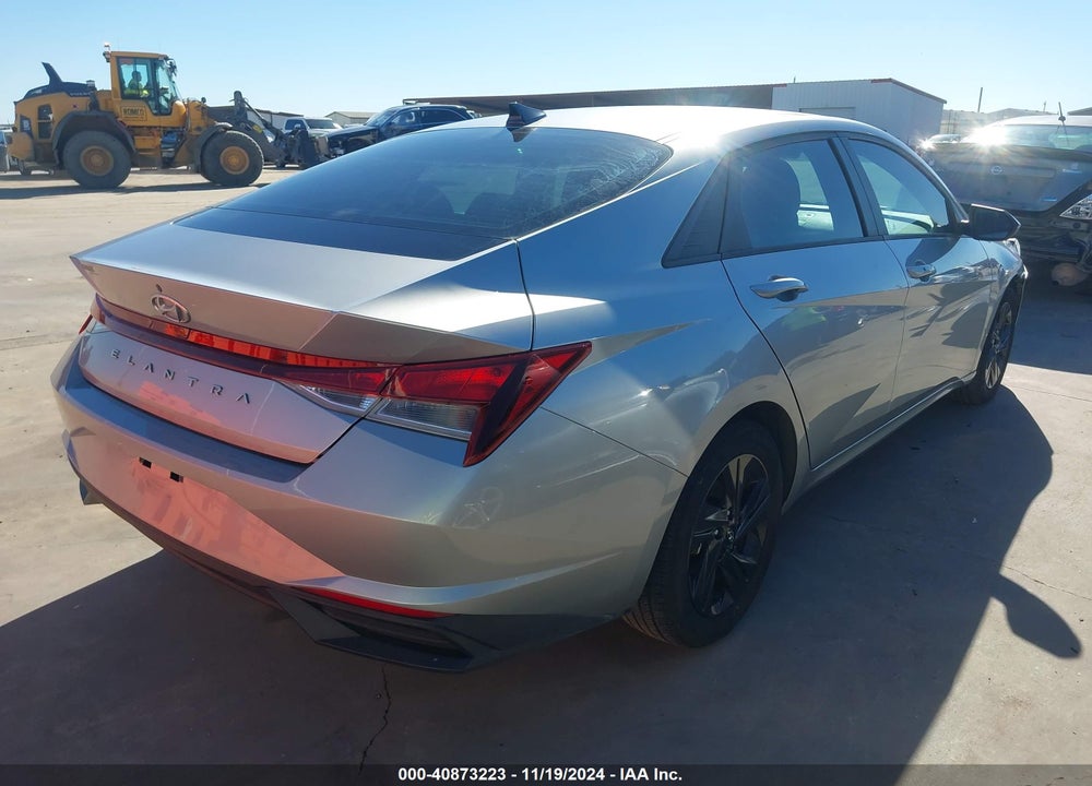 2021 HYUNDAI ELANTRA VIN: 5NPLS4AG7MH003531