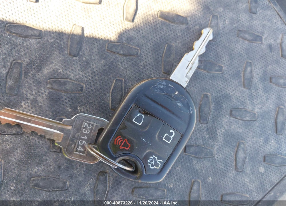2014 FORD TAURUS VIN: 1FAHP2E87EG106801