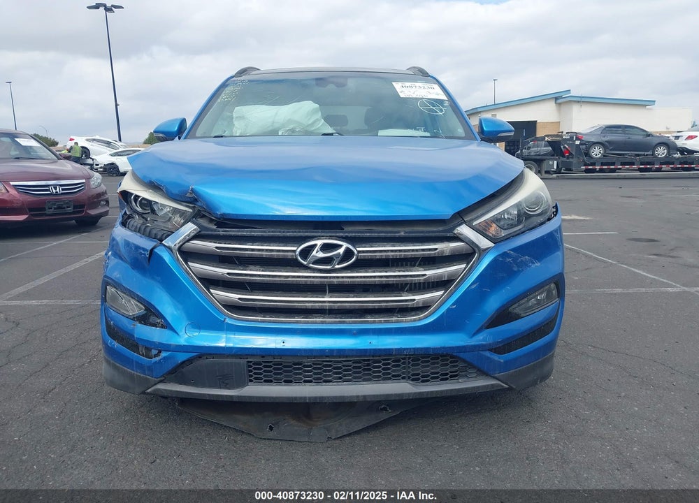 2016 HYUNDAI TUCSON LIMITED VIN: KM8J33A24GU203842