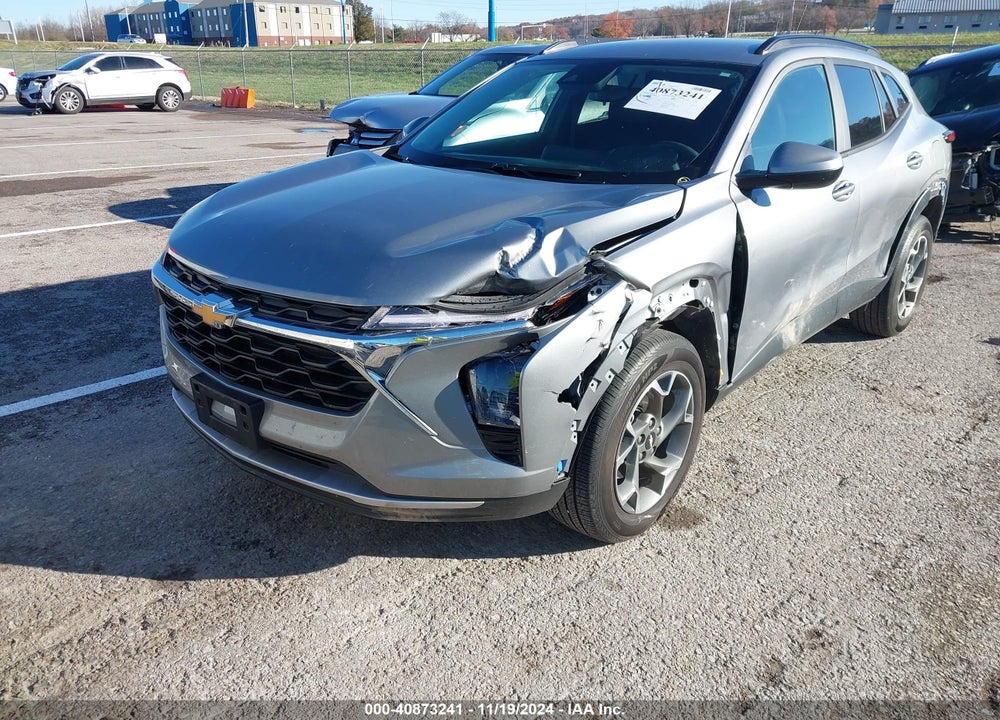 2024 CHEVROLET TRAX FWD LT VIN: KL77LHE2XRC171622