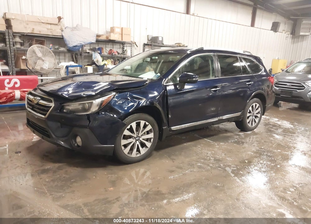 2018 SUBARU OUTBACK 3.6R TOURING VIN: 4S4BSETCXJ3352746