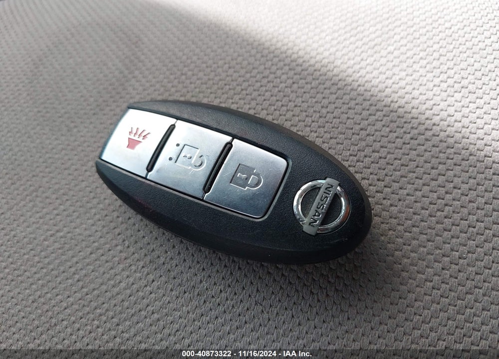 2011 NISSAN ROGUE SV VIN: JN8AS5MV0BW253583