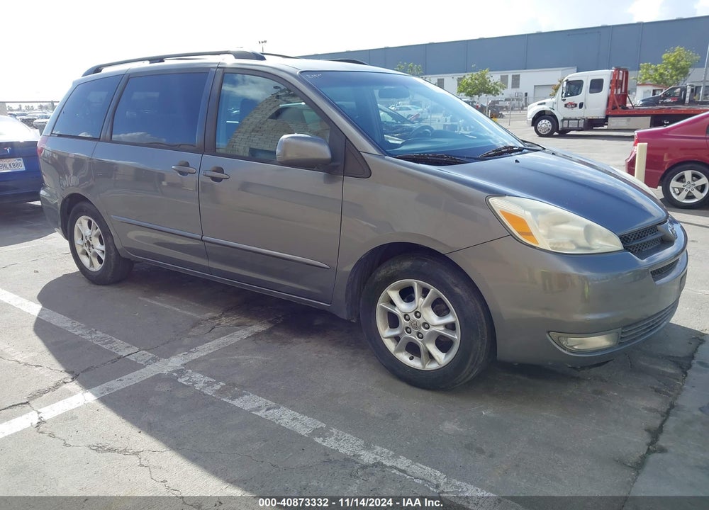 2005 TOYOTA SIENNA XLE VIN: 5TDZA22C75S237175