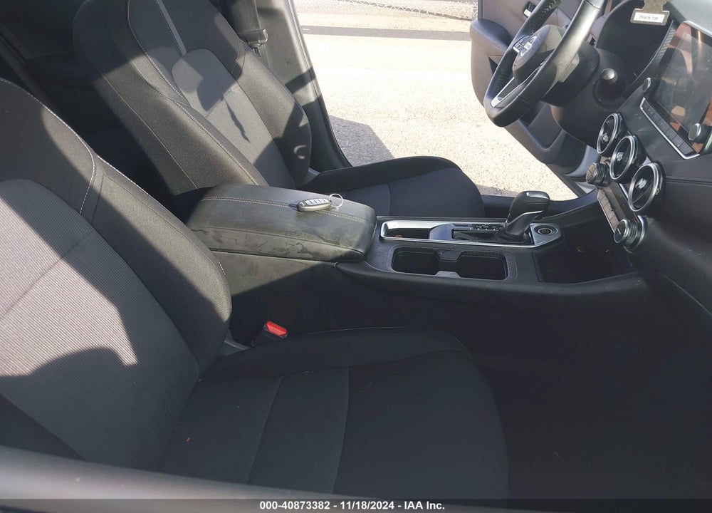 2020 NISSAN SENTRA SV XTRONIC CVT VIN: 3N1AB8CV3LY266906