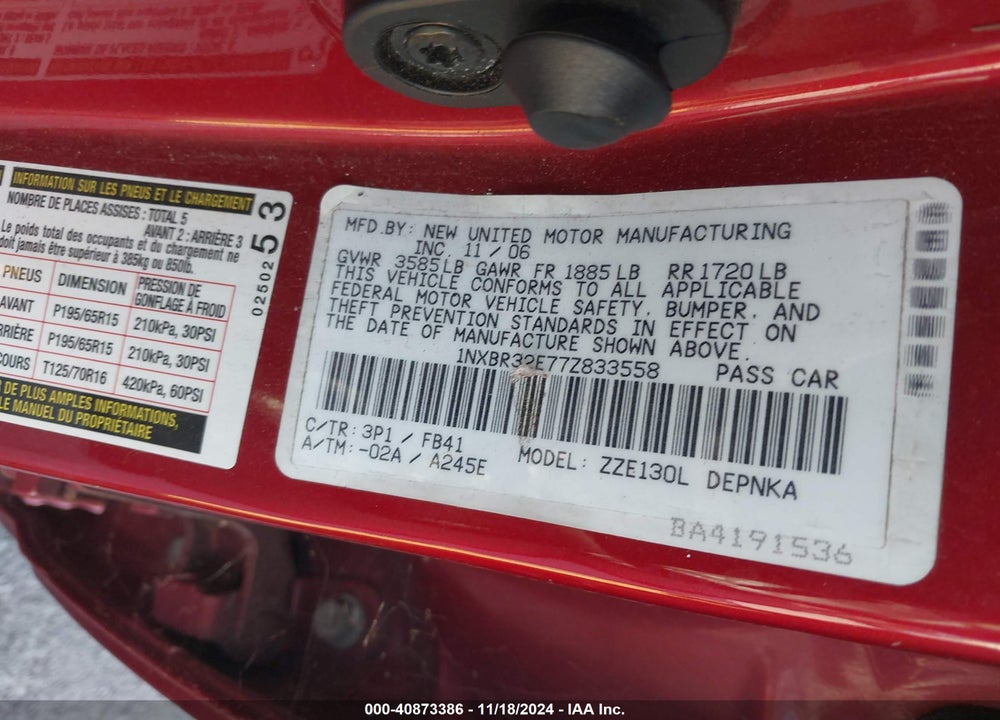 2007 TOYOTA COROLLA LE VIN: 1NXBR32E77Z833558