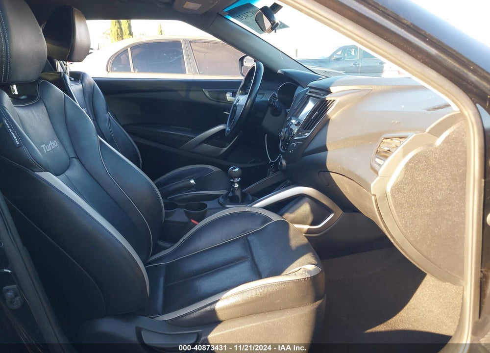 2015 HYUNDAI VELOSTER TURBO VIN: KMHTC6AE6FU231824