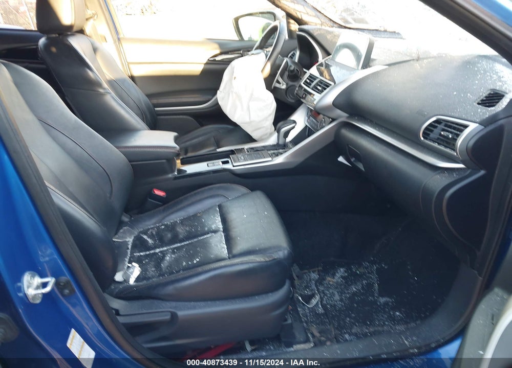 2020 MITSUBISHI ECLIPSE CROSS SE 1.5T/SEL 1.5T VIN: JA4AS5AA4LZ002461