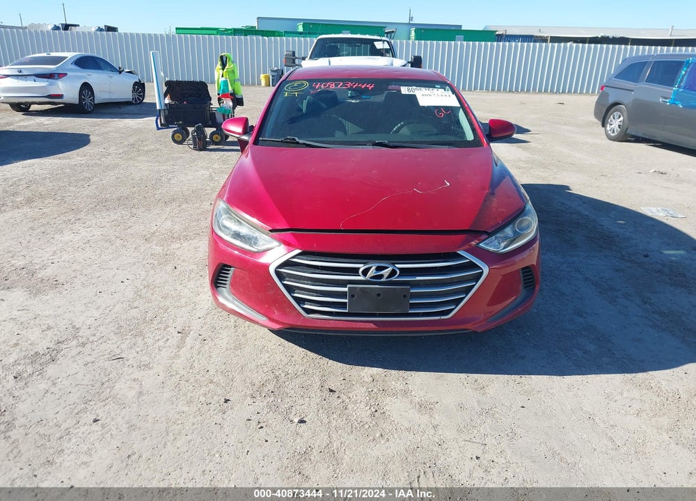 2017 HYUNDAI ELANTRA VIN: KMHD74LF9HU395820