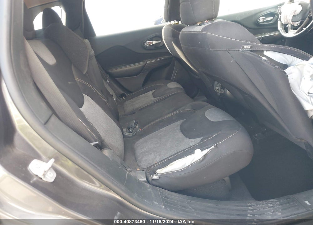 2016 JEEP CHEROKEE ALTITUDE VIN: 1C4PJLAB4GW350770
