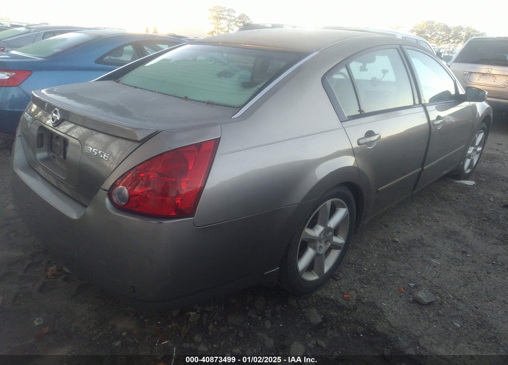 2004 NISSAN MAXIMA 3.5 SE VIN: 1N4BA41E94C849092
