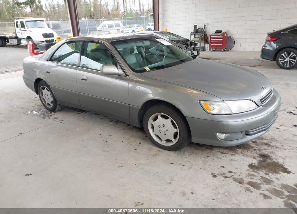 2000 LEXUS ES 300 VIN: JT8BF28G4Y5095129