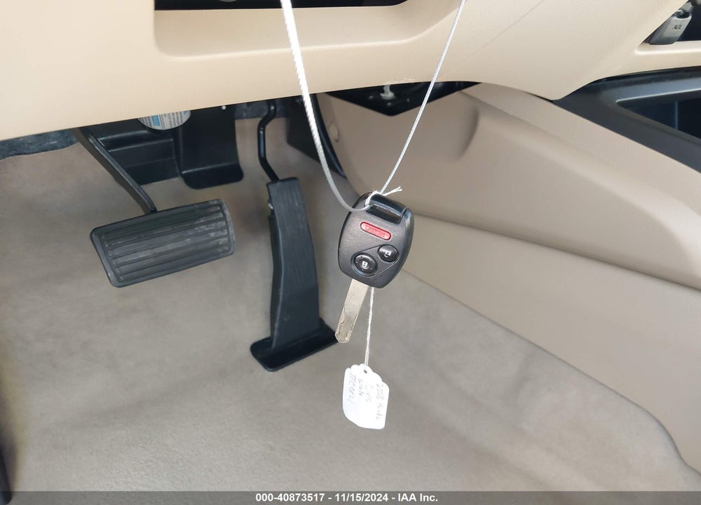 2008 HONDA CIVIC LX VIN: 1HGFA165X8L056183