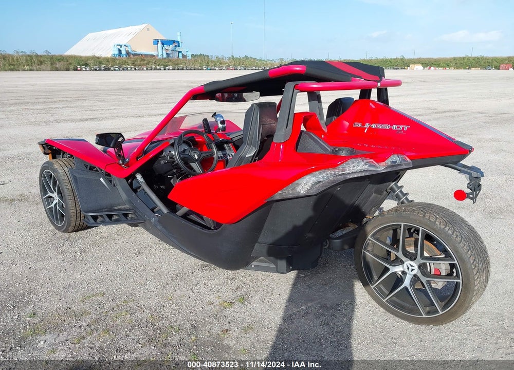 2016 POLARIS SLINGSHOT SL VIN: 57XAAPFA3G5111060