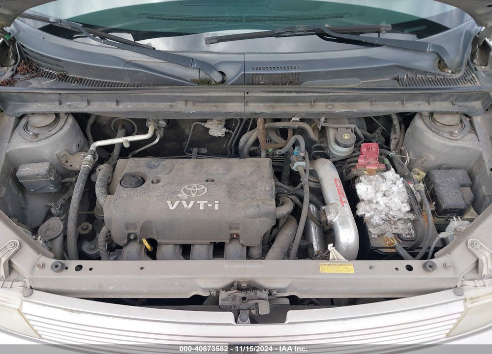 2004 SCION XB VIN: JTLKT334840154403
